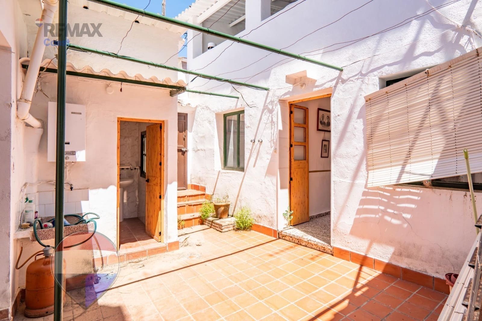 3 makuuhuone Omakotitalo myytävänä paikassa Periana - 145 000 € (Ref: 9882039)
