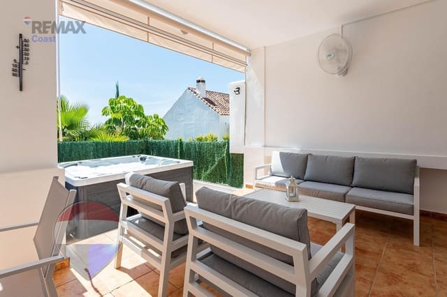 4 soverom Kjedet enebolig til salgs i Doña Julia Golf, Casares - € 425 000 (Ref: 9884944)