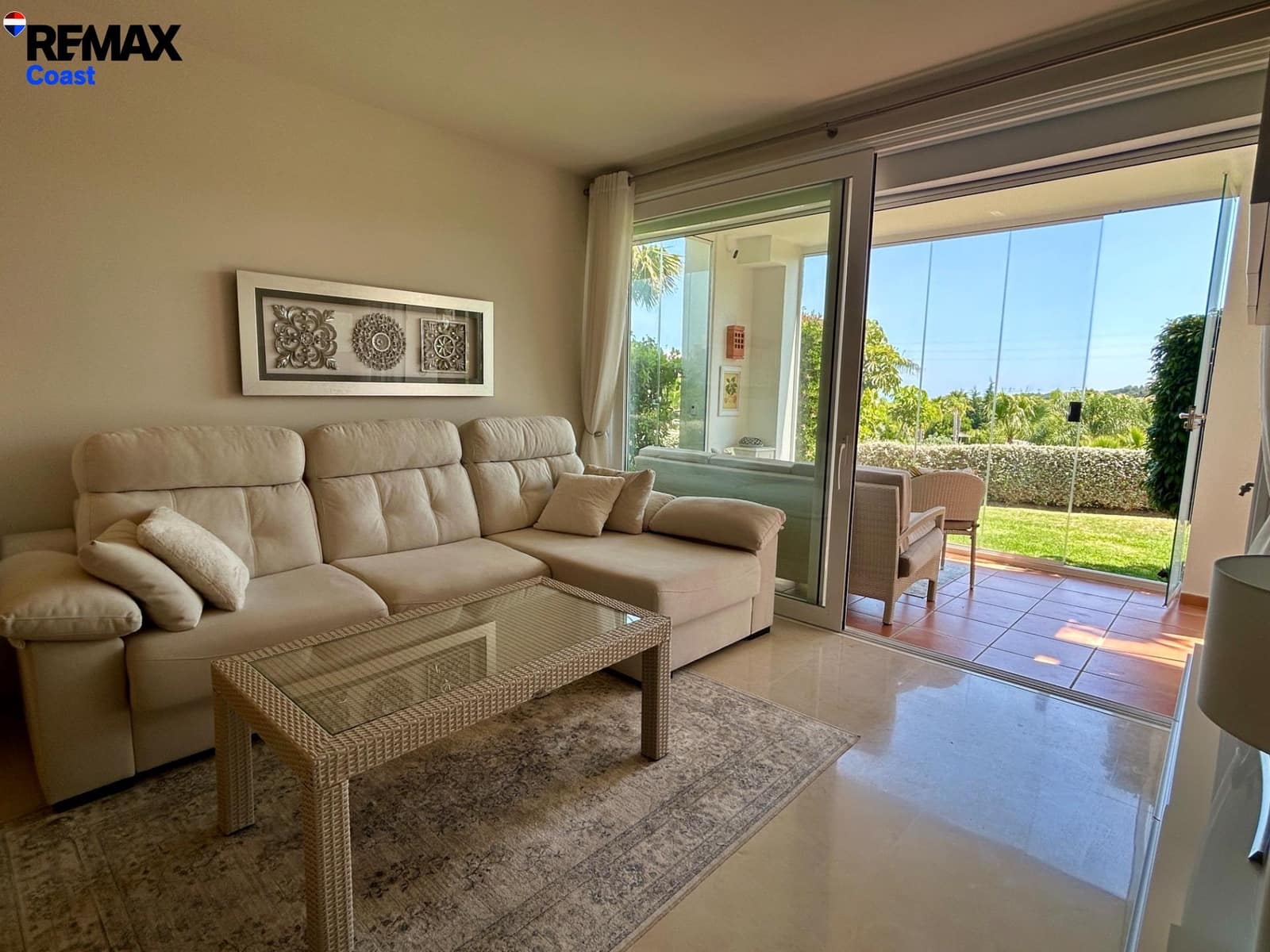 2 soverom Leilighet til salgs i Casares med svømmebasseng garasje - € 435 000 (Ref: 9892641)