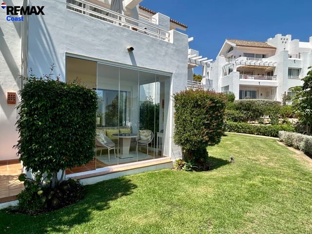 2 soverom Leilighet til salgs i Casares med svømmebasseng garasje - € 435 000 (Ref: 9892641)