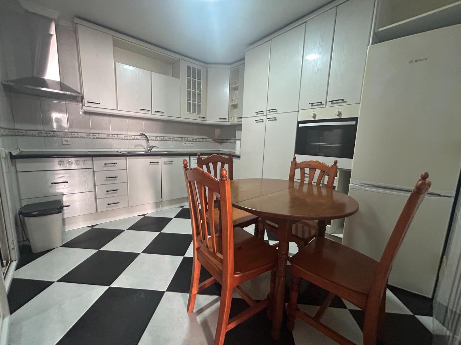 3 chambre Villa/Maison Mitoyenne à vendre à Estepona - 625 900 € (Ref: 9898931)