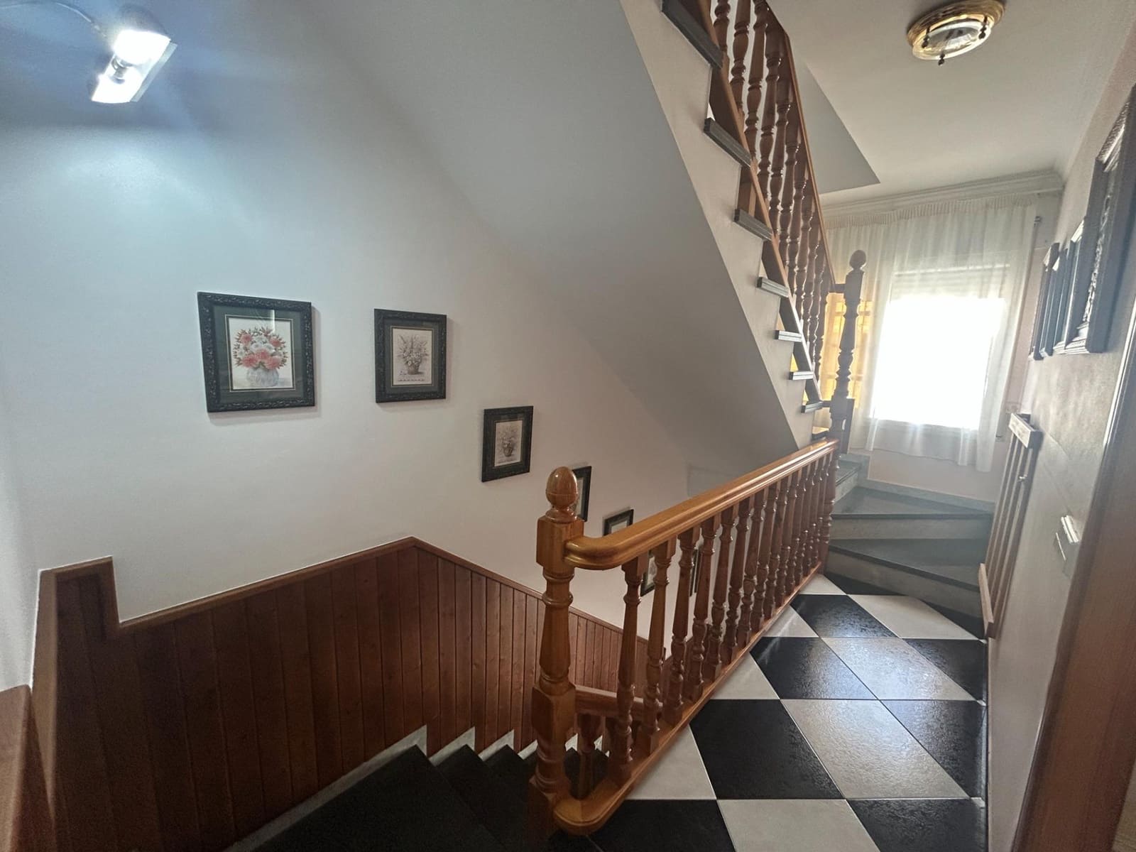 3 chambre Villa/Maison Mitoyenne à vendre à Estepona - 625 900 € (Ref: 9898931)