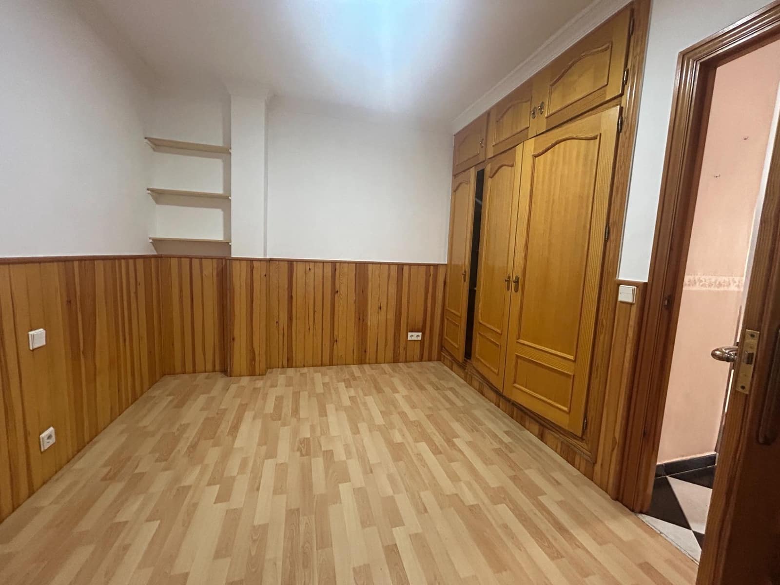 3 chambre Villa/Maison Mitoyenne à vendre à Estepona - 625 900 € (Ref: 9898931)