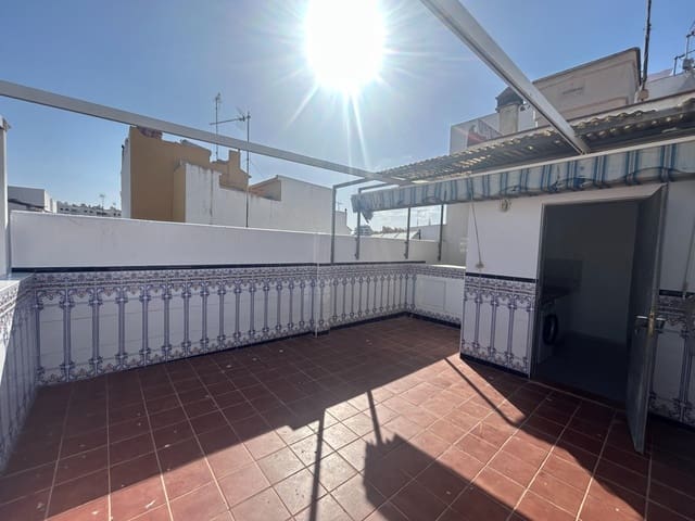 3 chambre Villa/Maison Mitoyenne à vendre à Estepona - 625 900 € (Ref: 9898931)