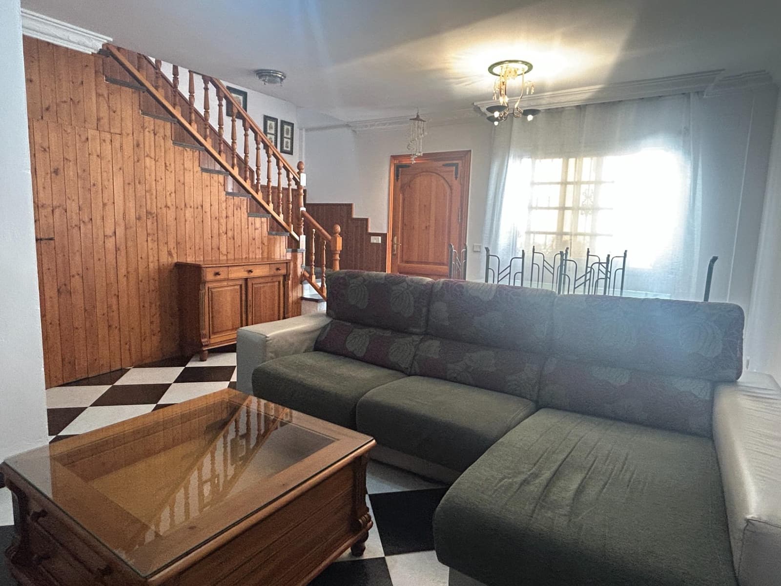 3 chambre Villa/Maison Mitoyenne à vendre à Estepona - 625 900 € (Ref: 9898931)
