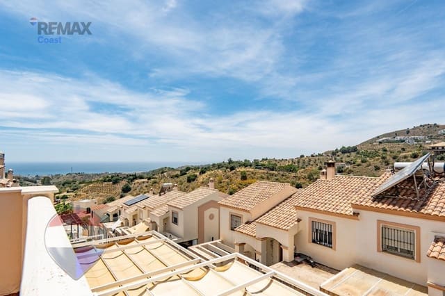 3 soverom Rekkehus til salgs i Benagalbon, Rincón de la Victoria med garasje - € 349 999 (Ref: 9898932)