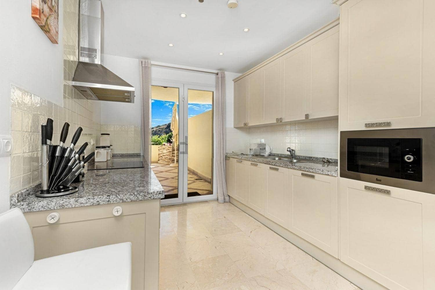 2 makuuhuone Huoneisto myytävänä paikassa Casares mukana uima-altaan - 530 000 € (Ref: 9913298)