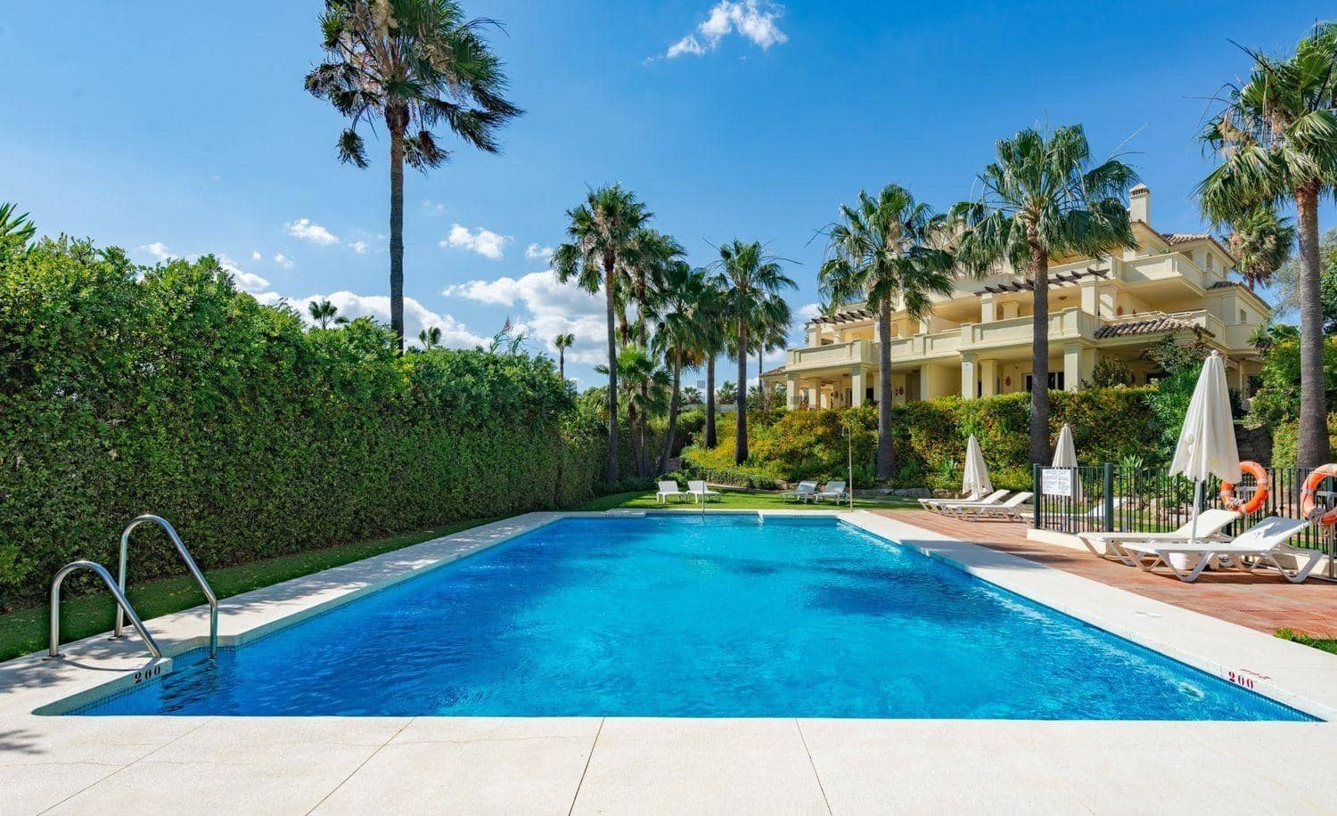 2 makuuhuone Huoneisto myytävänä paikassa Casares mukana uima-altaan - 530 000 € (Ref: 9913298)