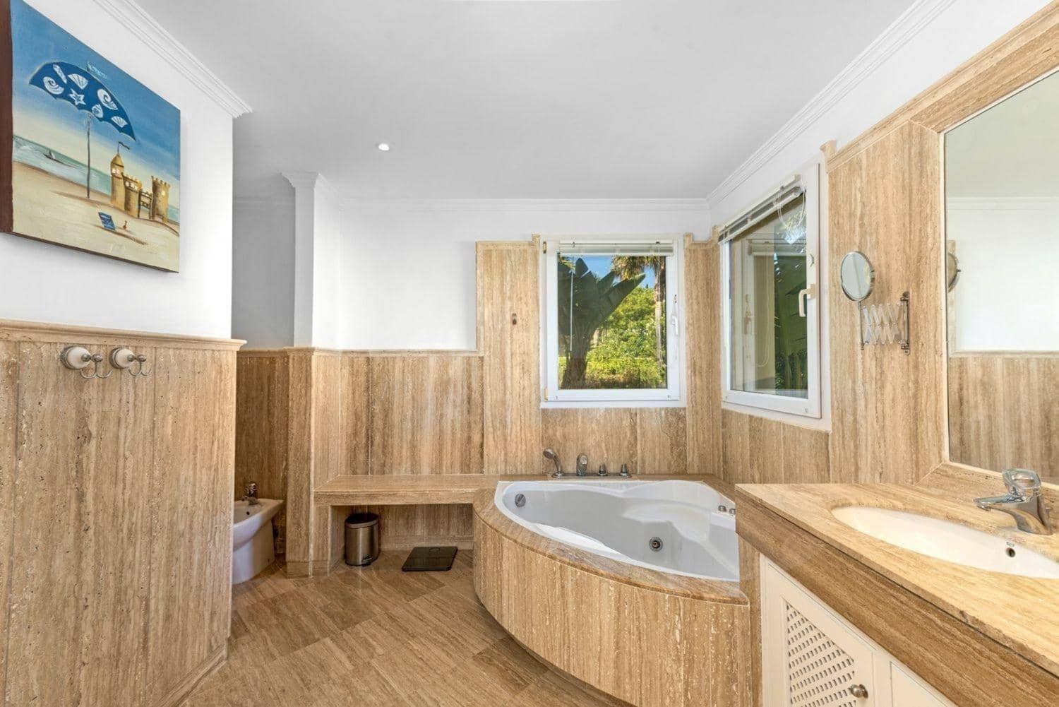 2 makuuhuone Huoneisto myytävänä paikassa Casares mukana uima-altaan - 530 000 € (Ref: 9913298)