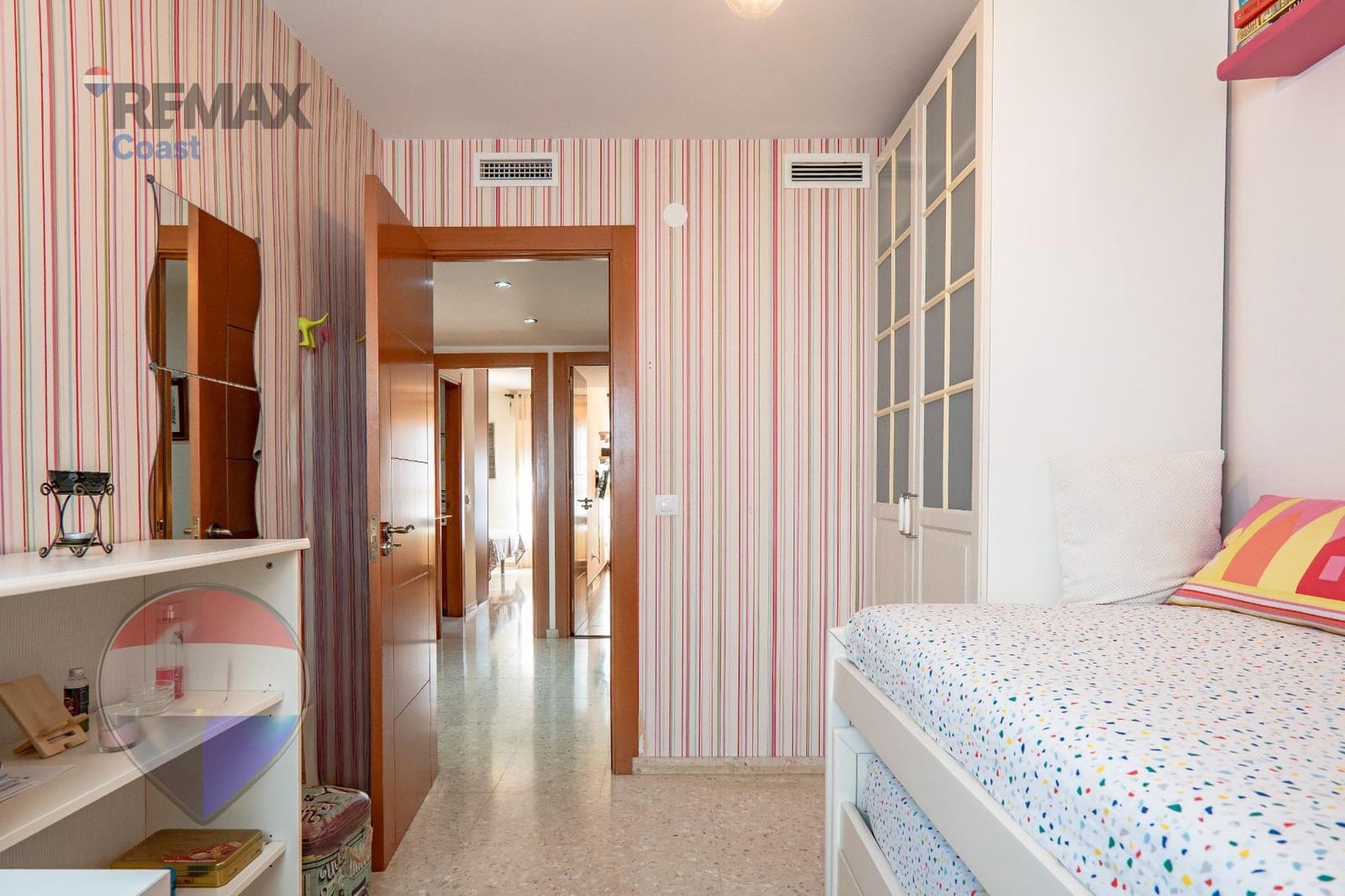 4 soveværelse Lejlighed til salg i Malaga by - € 477.225 (Ref: 9922443)