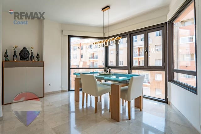 2 sypialnia Mieszkanie na sprzedaż w Marmoles, Miasto Málaga - 380 000 € (Ref: 9945877)