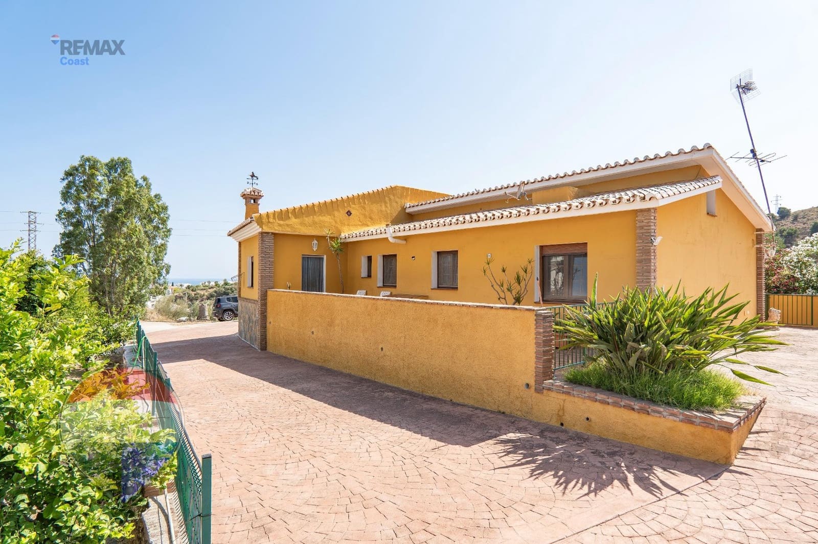 4 bedroom Finca/Country House for sale in Rincon de la Victoria with pool - € 745,000 (Ref: 9952735)