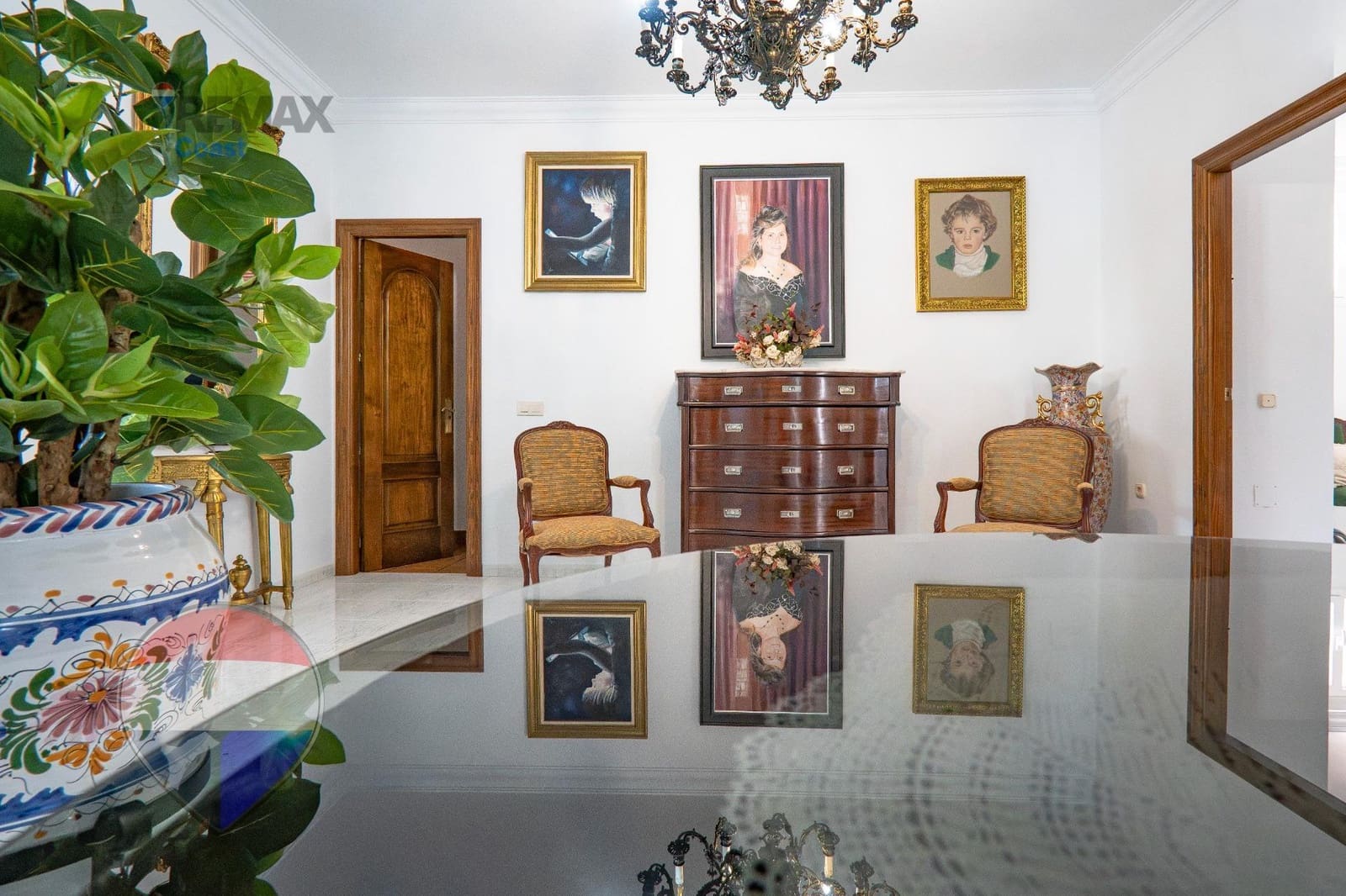 11 slaapkamer Finca/Landhuis te koop in Cuevas Bajas met zwembad garage - € 583.275 (Ref: 9955148)