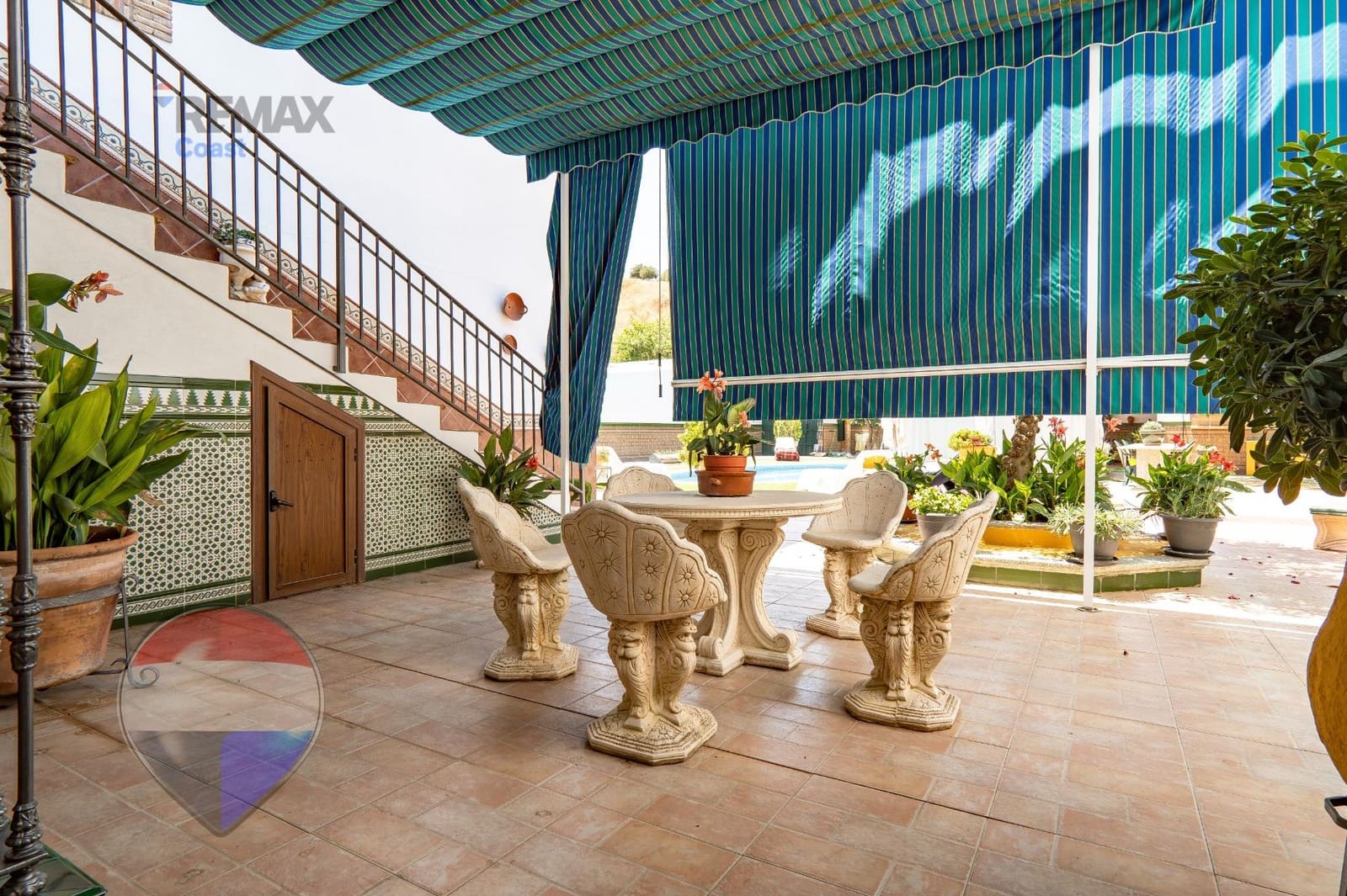 11 slaapkamer Finca/Landhuis te koop in Cuevas Bajas met zwembad garage - € 583.275 (Ref: 9955148)