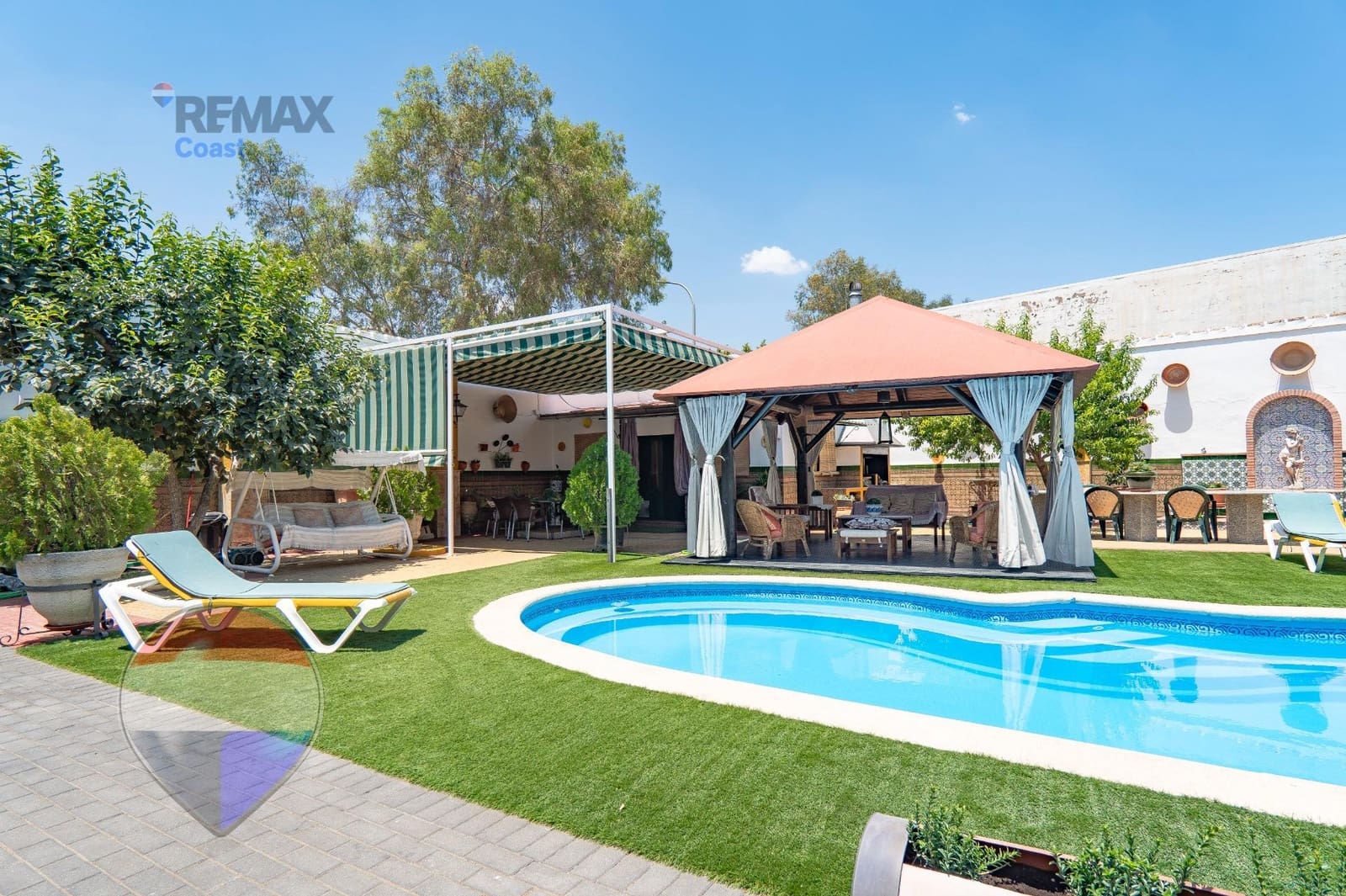 11 slaapkamer Finca/Landhuis te koop in Cuevas Bajas met zwembad garage - € 583.275 (Ref: 9955148)