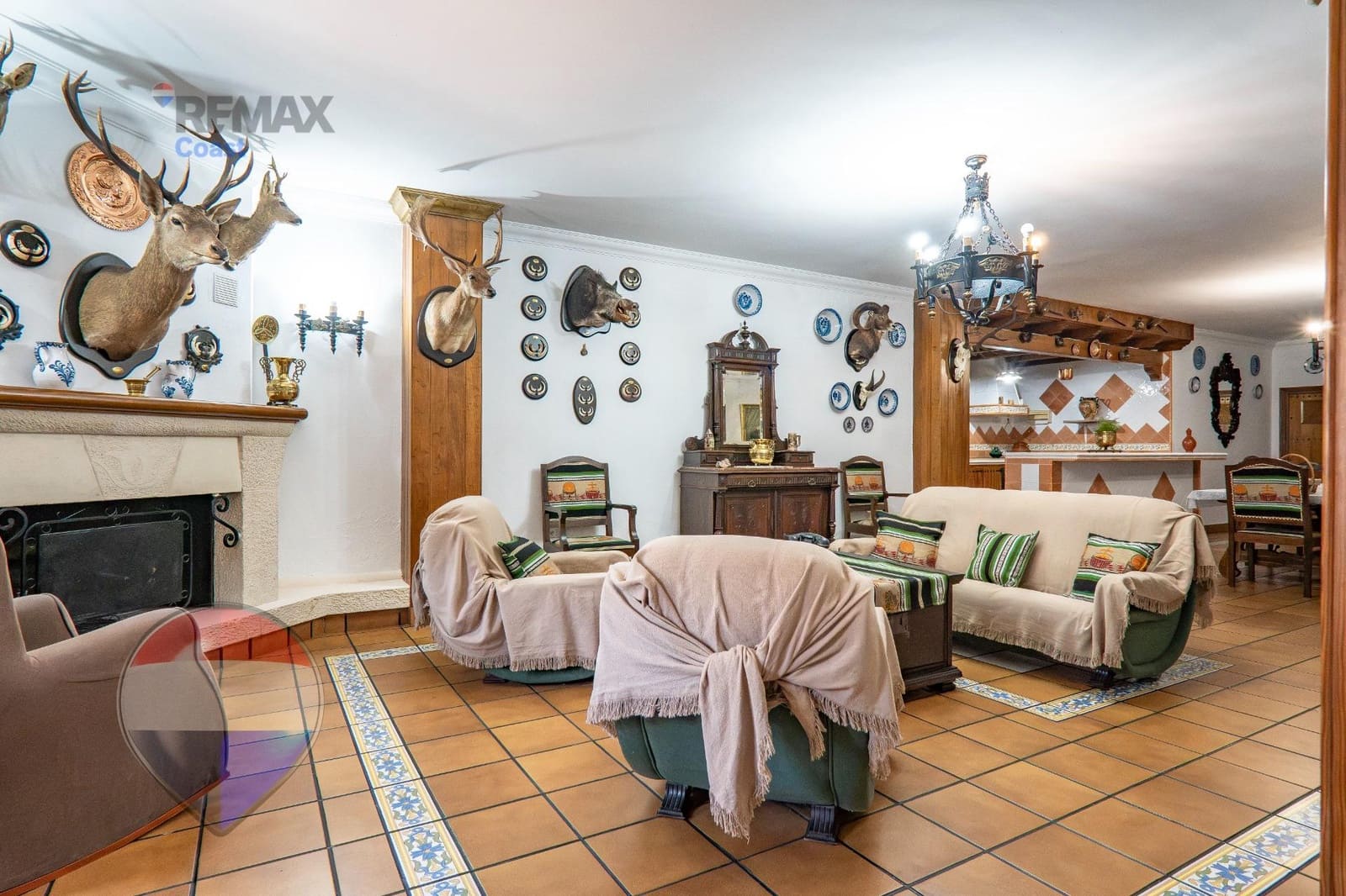 11 soverom Finca/Herregård til salgs i Cuevas Bajas med svømmebasseng garasje - € 583 275 (Ref: 9955148)