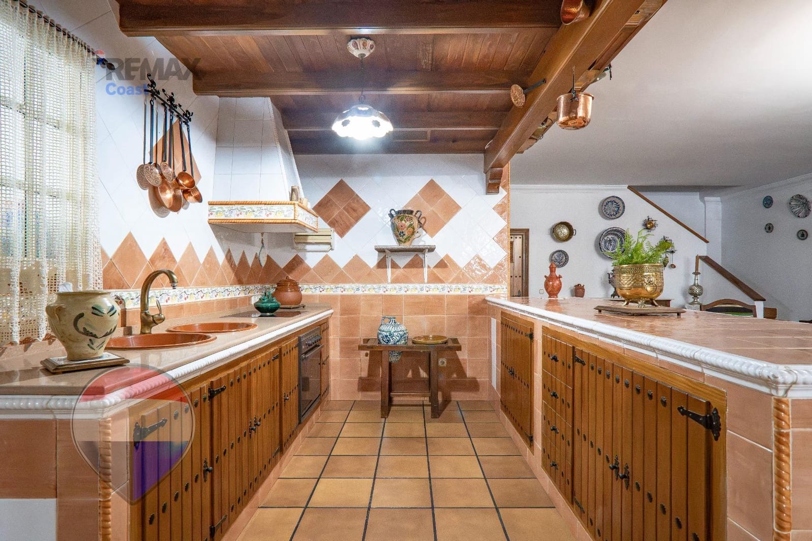 11 soverom Finca/Herregård til salgs i Cuevas Bajas med svømmebasseng garasje - € 583 275 (Ref: 9955148)