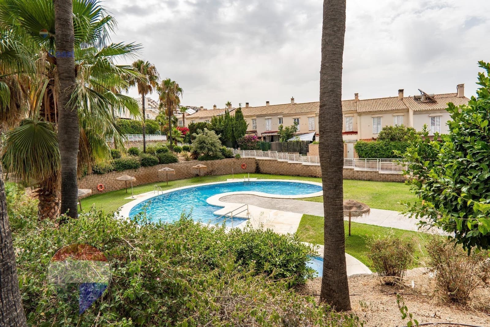 3 bedroom Apartment for sale in Rincon de la Victoria with pool garage - € 329,000 (Ref: 9973435)