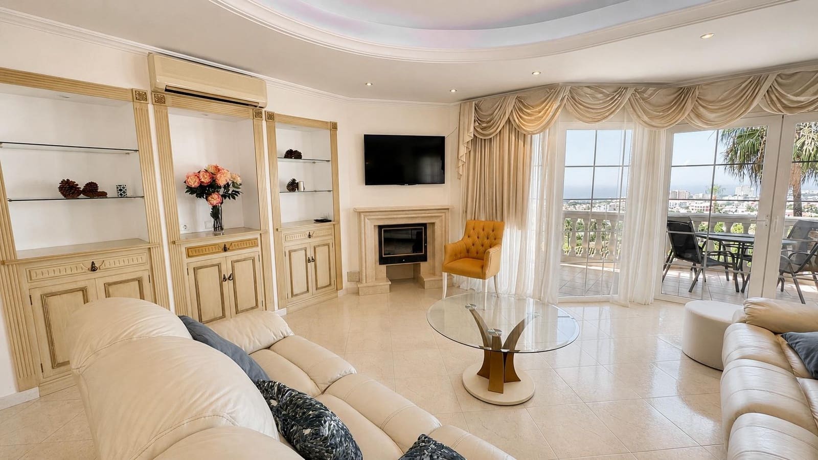 Chalet de 10 habitaciones en Riviera del Sol en venta con piscina - 1.450.000 € (Ref: 9973436)