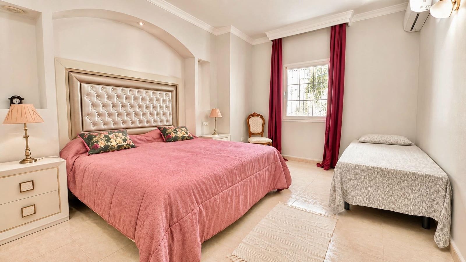 Chalet de 10 habitaciones en Riviera del Sol en venta con piscina - 1.450.000 € (Ref: 9973436)
