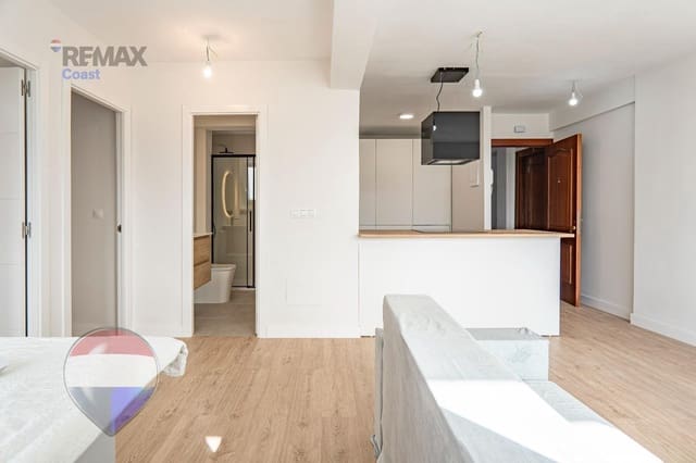 2 soveværelse Lejlighed til salg i Carretera de Cadiz, Málaga by - € 350.000 (Ref: 9977526)