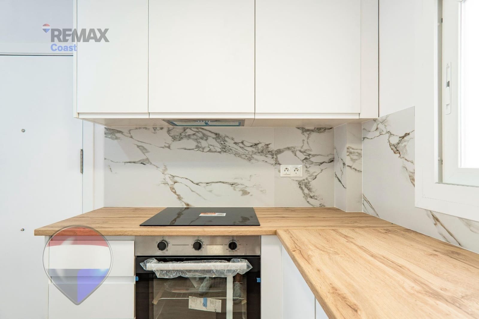 2 soveværelse Lejlighed til salg i Malaga by med garage - € 325.000 (Ref: 9977527)