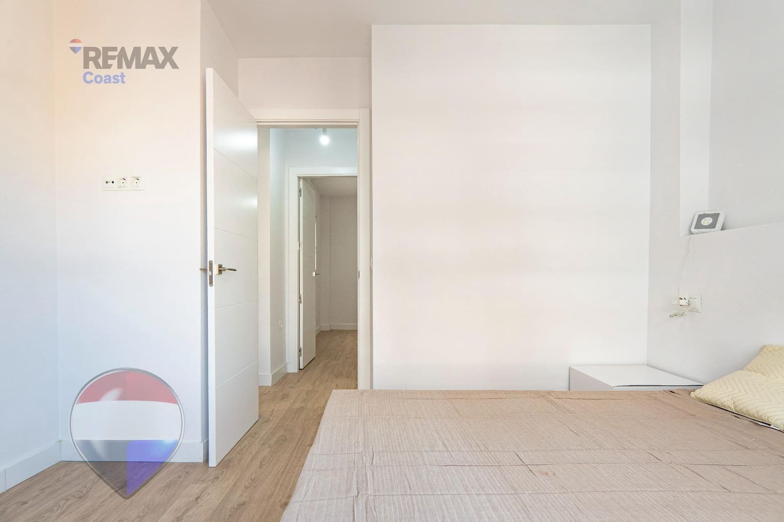 2 soveværelse Lejlighed til salg i Malaga by med garage - € 325.000 (Ref: 9977527)