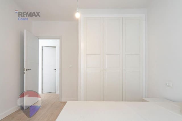 2 bedroom Flat for sale in Málaga city - € 319,000 (Ref: 9977528)