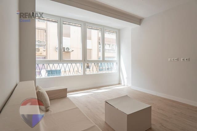 2 bedroom Flat for sale in Málaga city - € 319,000 (Ref: 9977528)