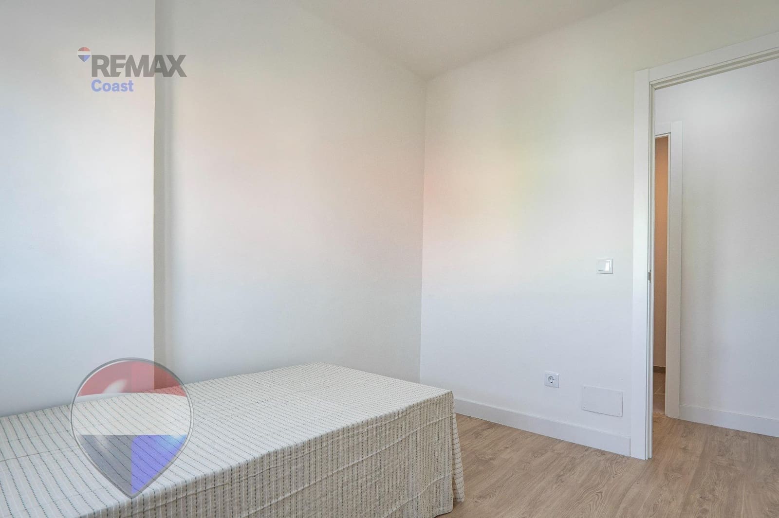 3 slaapkamer Flat te koop in Malaga stad - € 318.000 (Ref: 9977529)