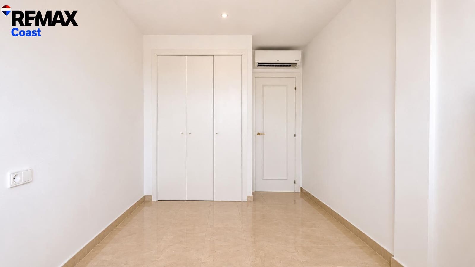 2 chambre Appartement à vendre à Manilva avec piscine - 285 000 € (Ref: 9986969)