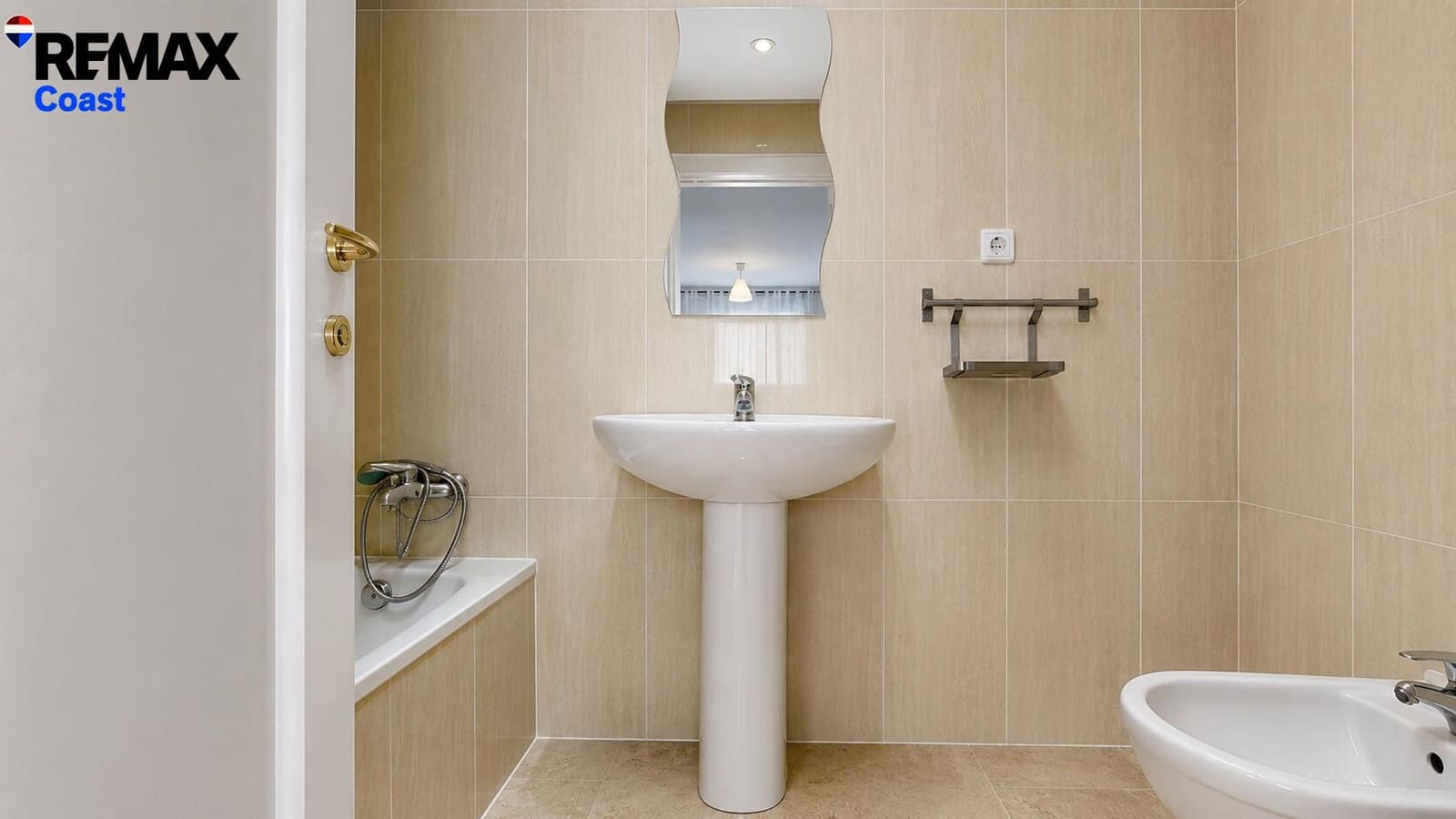 2 chambre Appartement à vendre à Manilva avec piscine - 285 000 € (Ref: 9986969)