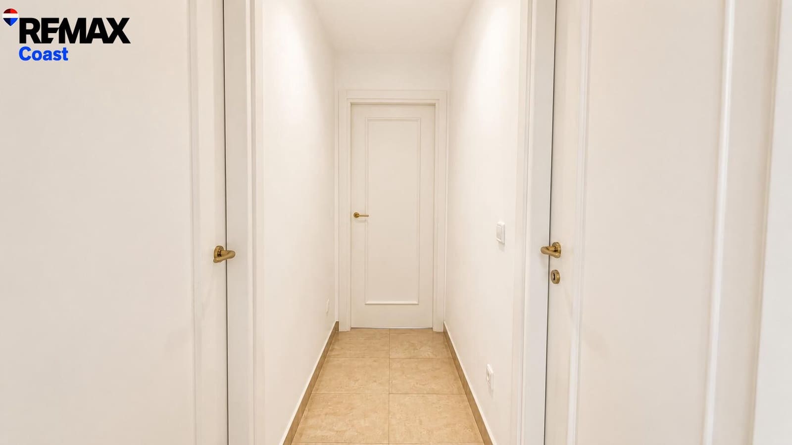 2 chambre Appartement à vendre à Manilva avec piscine - 285 000 € (Ref: 9986969)
