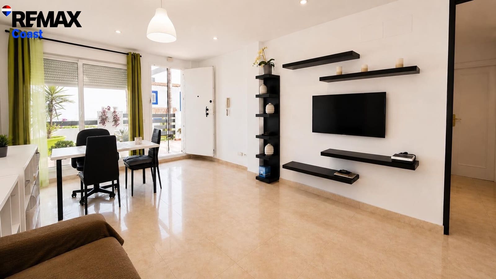2 chambre Appartement à vendre à Manilva avec piscine - 285 000 € (Ref: 9986969)