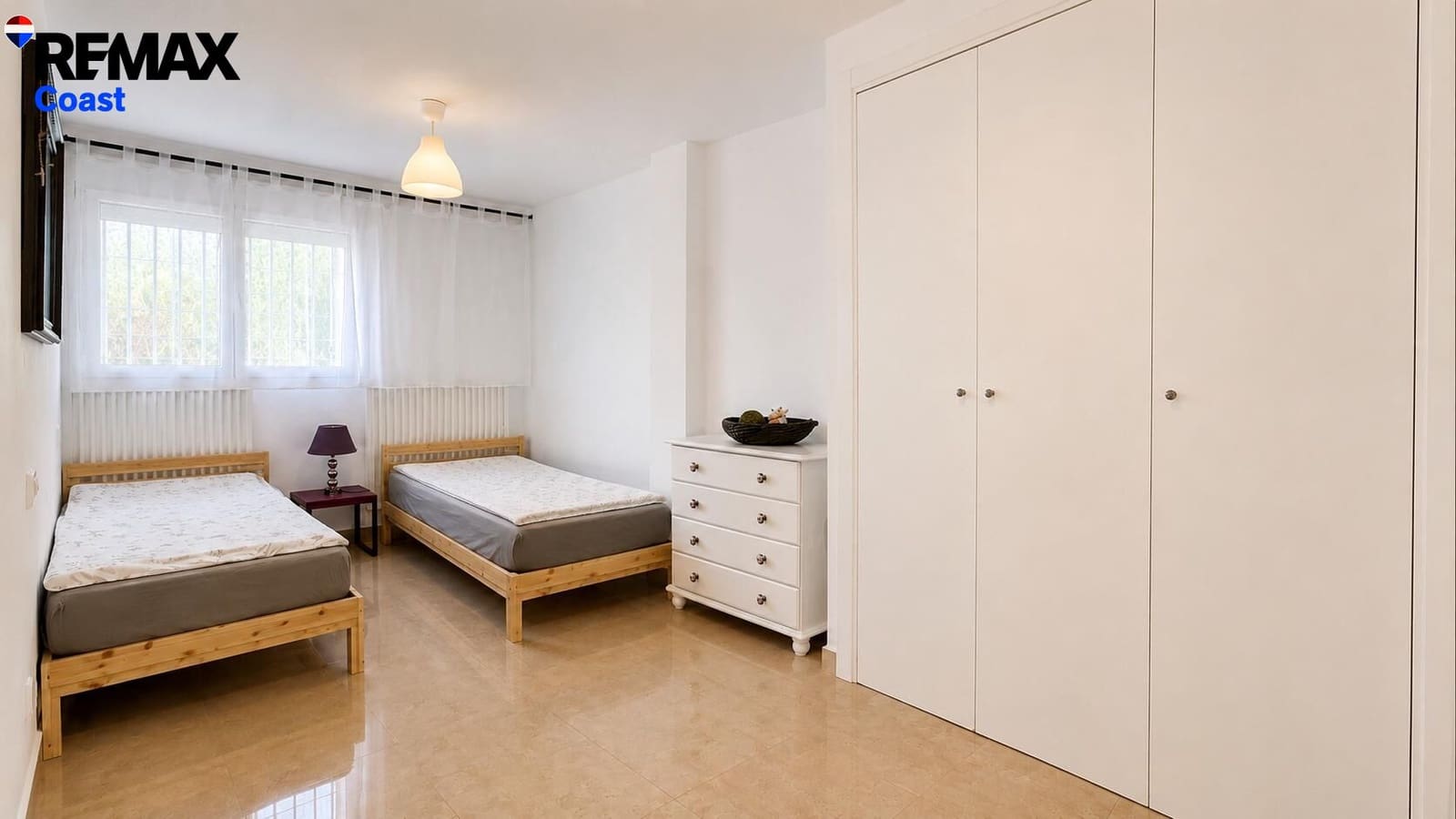 2 chambre Appartement à vendre à Manilva avec piscine - 285 000 € (Ref: 9986969)