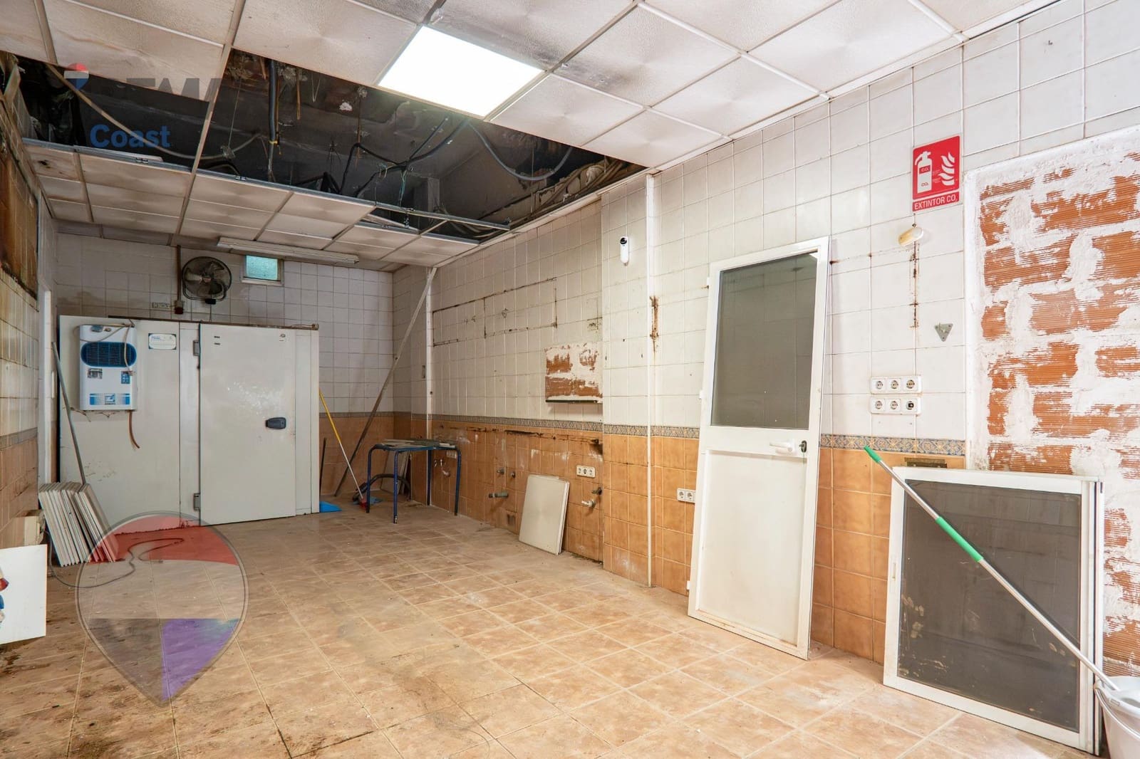 Comercial para venda em Malaga cidade - 119 000 € (Ref: 9990813)