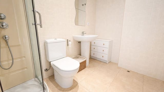 2 chambre Appartement à vendre à Alcorrín, Manilva avec piscine - 285 000 € (Ref: 9997203)