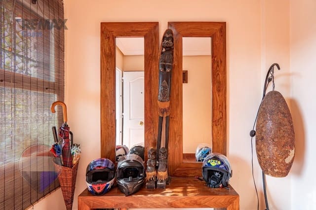 4 slaapkamer Rijtjeshuis te koop in Cártama met zwembad garage - € 362.000 (Ref: 9997204)