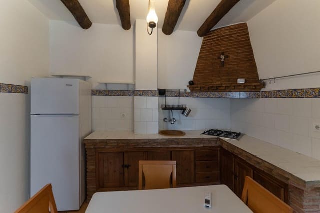 2 quarto Moradia em Banda para arrendar em Alhaurín el Grande - 750 € (Ref: 10025664)