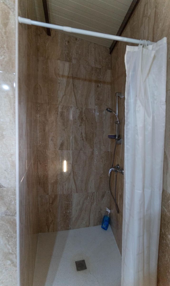 Villa/Maison de 2 chambres à louer à Coin avec garage - 900 € (Ref: 10094730)