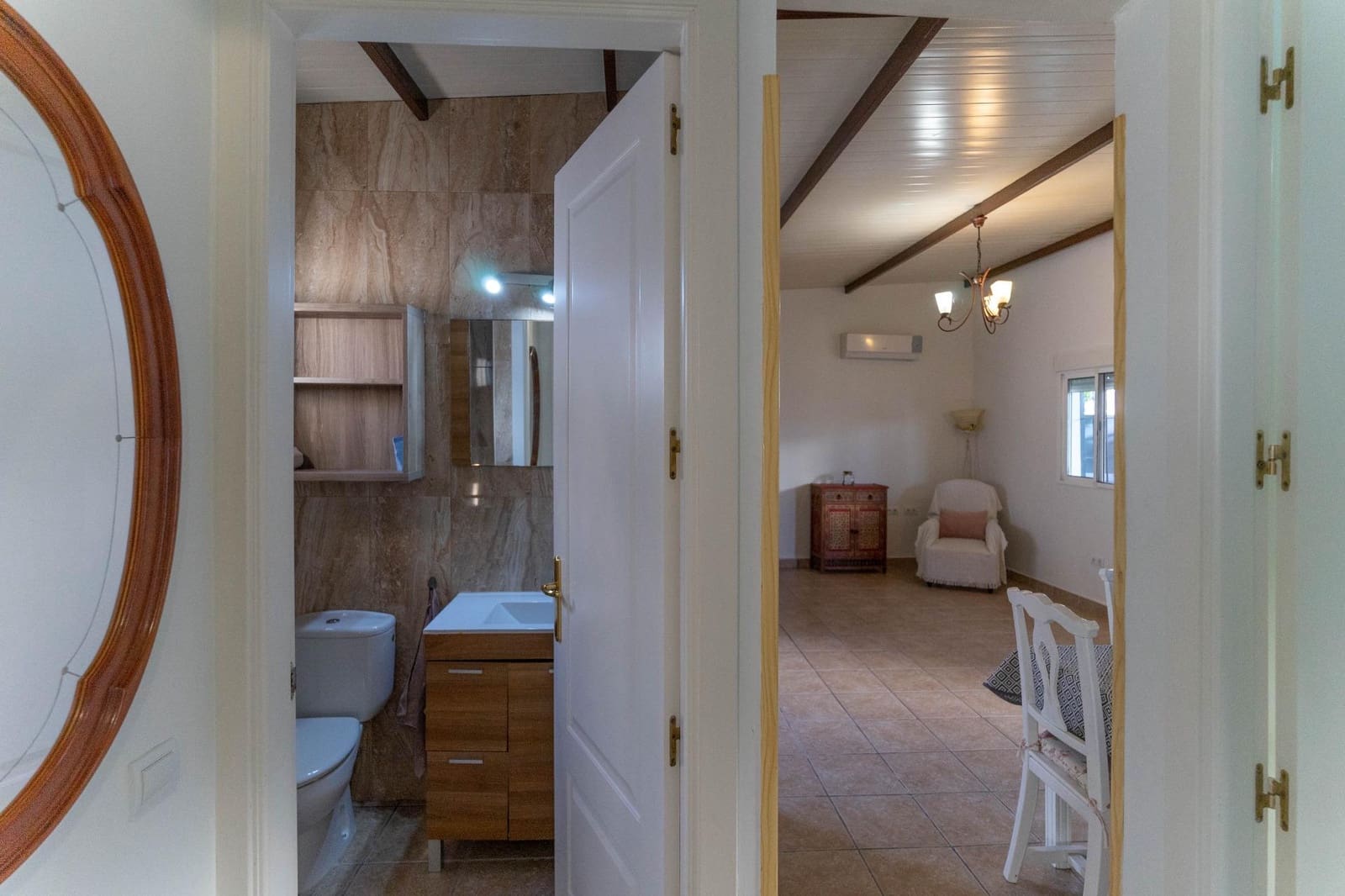 Villa/Maison de 2 chambres à louer à Coin avec garage - 900 € (Ref: 10094730)