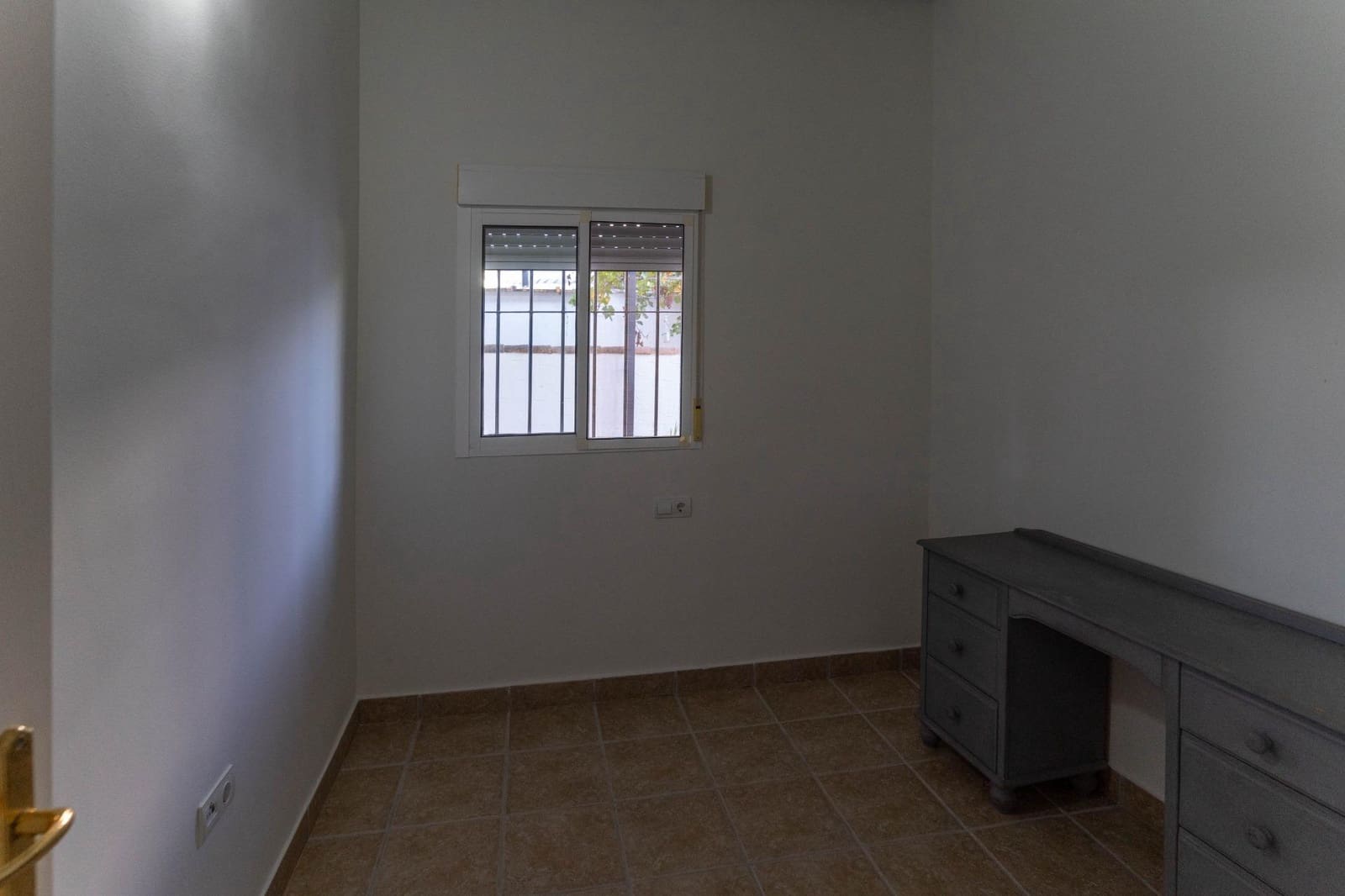 Villa/Maison de 2 chambres à louer à Coin avec garage - 900 € (Ref: 10094730)