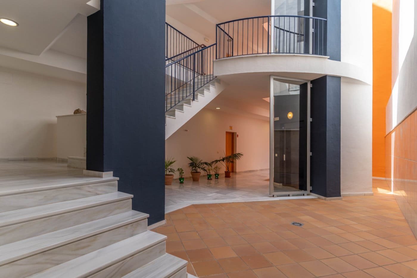 Piso de 2 habitaciones en Alhaurín el Grande en alquiler con garaje - 850 € (Ref: 10102665)