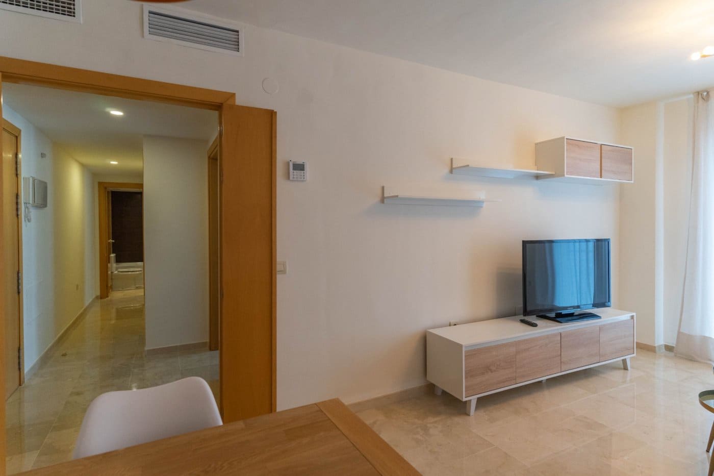 Piso de 2 habitaciones en Alhaurín el Grande en alquiler con garaje - 850 € (Ref: 10102665)
