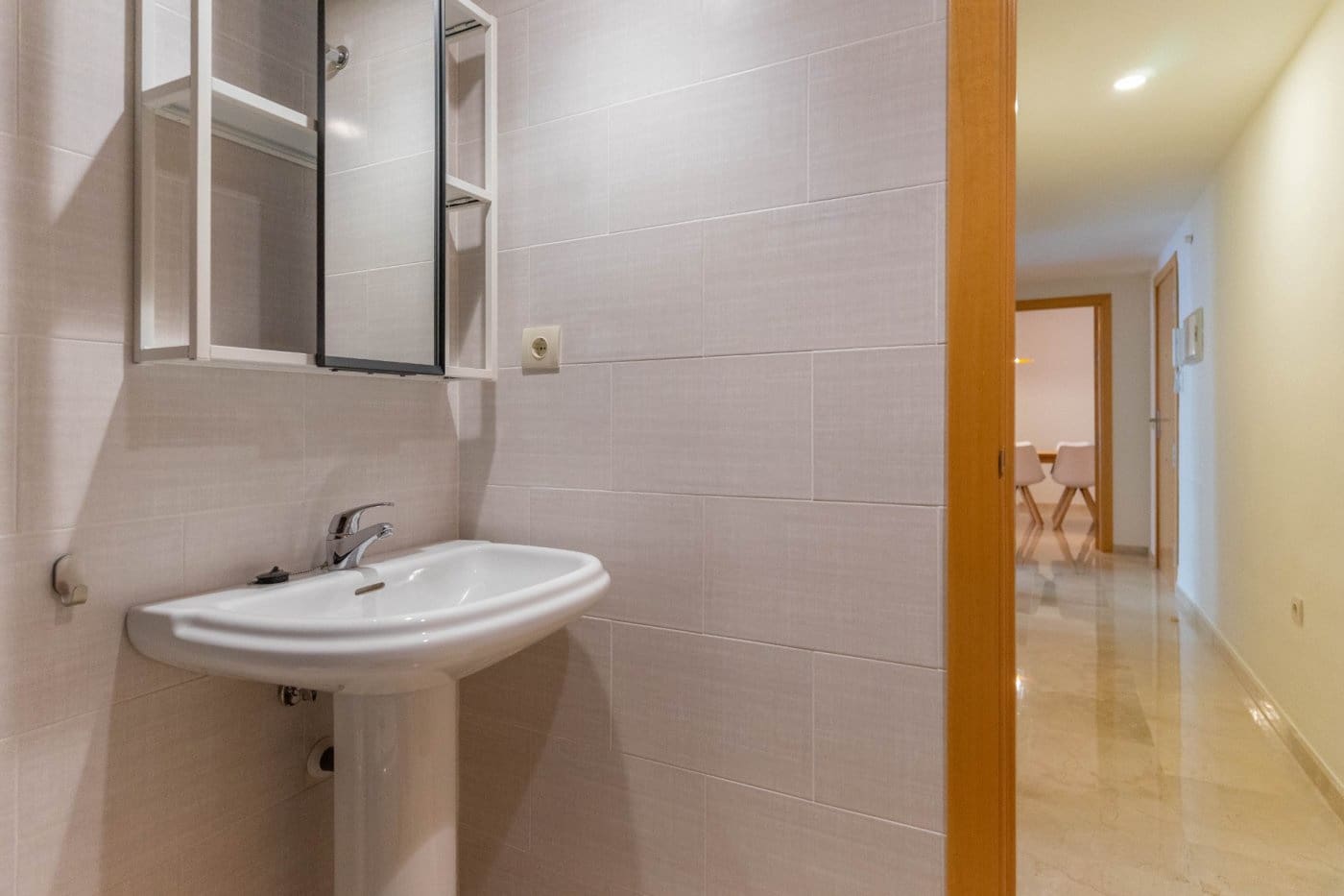 Piso de 2 habitaciones en Alhaurín el Grande en alquiler con garaje - 850 € (Ref: 10102665)