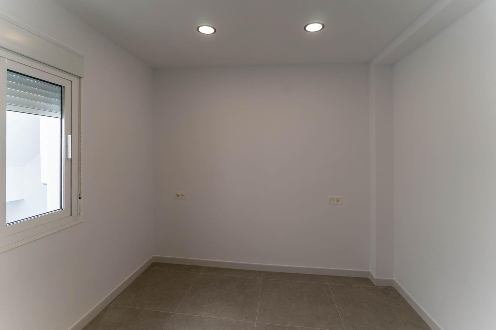 2 bedroom Flat for rent in Alhaurin el Grande with garage - € 1,000 (Ref: 10120246)