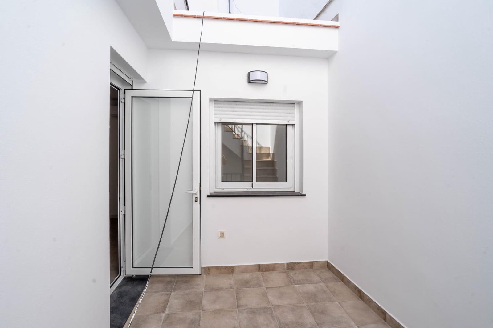 2 bedroom Flat for rent in Alhaurin el Grande with garage - € 1,000 (Ref: 10120246)