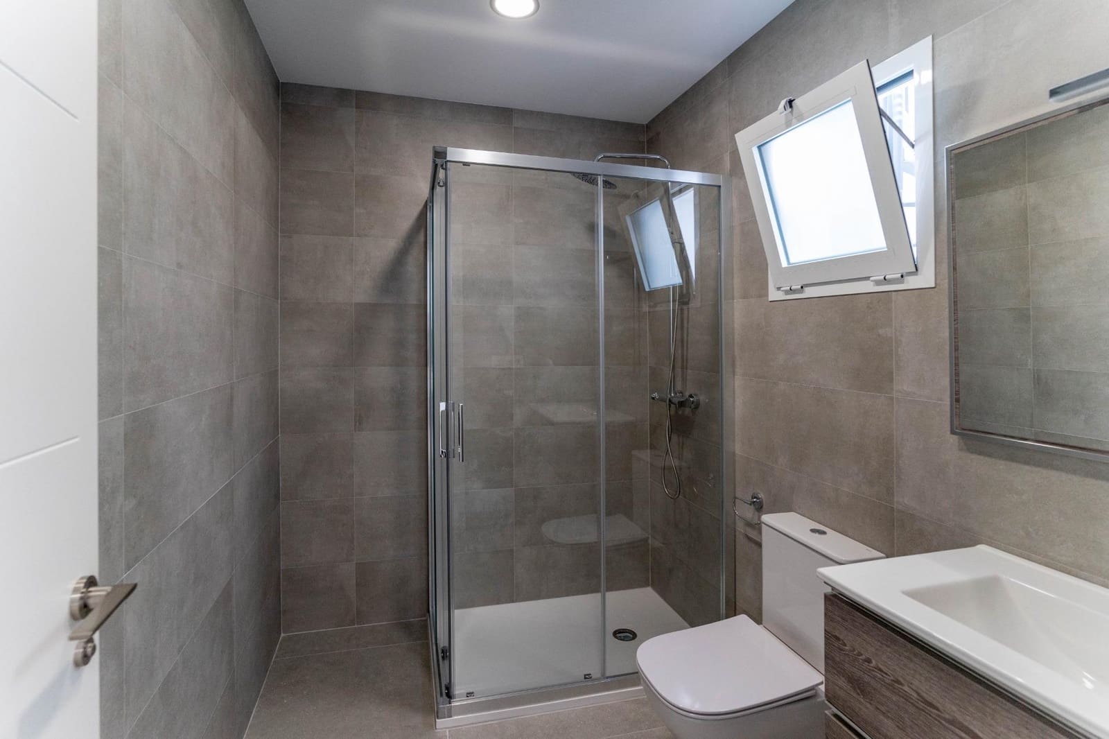 2 bedroom Flat for rent in Alhaurin el Grande with garage - € 1,000 (Ref: 10120246)