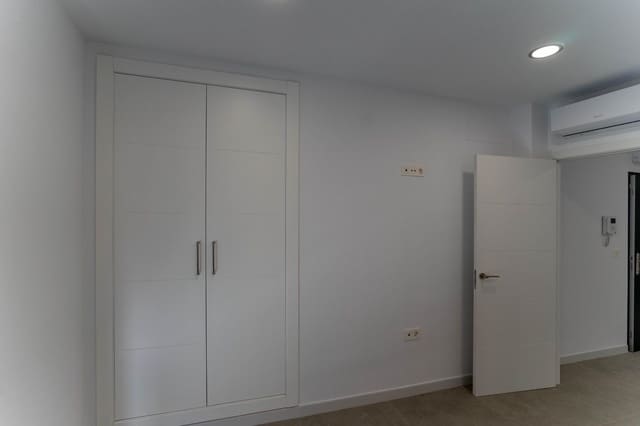 2 slaapkamer Flat te huur in Alhaurín el Grande met garage - € 1.000 (Ref: 10162288)