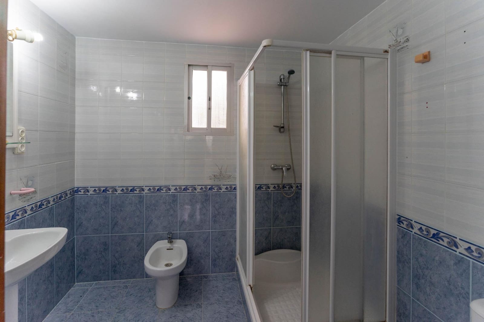 4 bedroom Villa for sale in Alhaurin el Grande with pool garage - € 500,000 (Ref: 10168478)